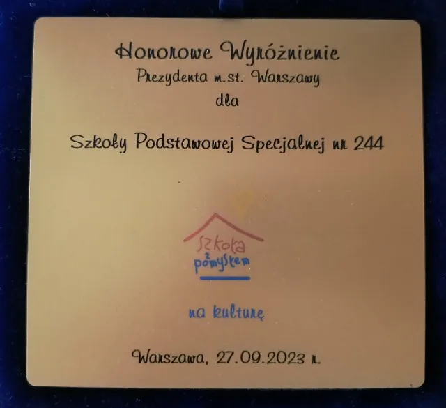 Wyróżnienie szkoły